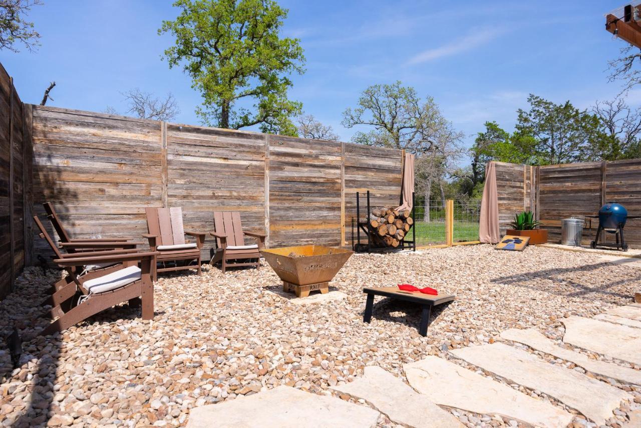 Romantic Tiny Luxury Retreat W Heated Pool, Sauna N Outdoor Shower In Wimberley 10 Acres Kültér fotó