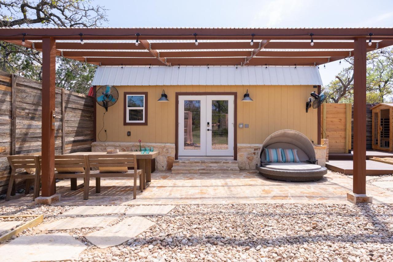Romantic Tiny Luxury Retreat W Heated Pool, Sauna N Outdoor Shower In Wimberley 10 Acres Kültér fotó