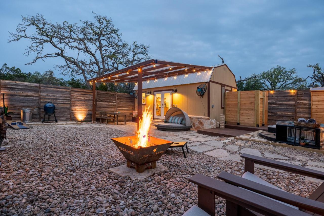 Romantic Tiny Luxury Retreat W Heated Pool, Sauna N Outdoor Shower In Wimberley 10 Acres Kültér fotó